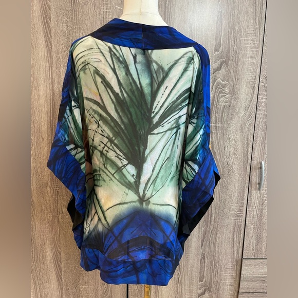 DESIGUAL Pretty Floral Kimono-Style Flowy Blouse Designer Top. Size S - Picture 2 of 10